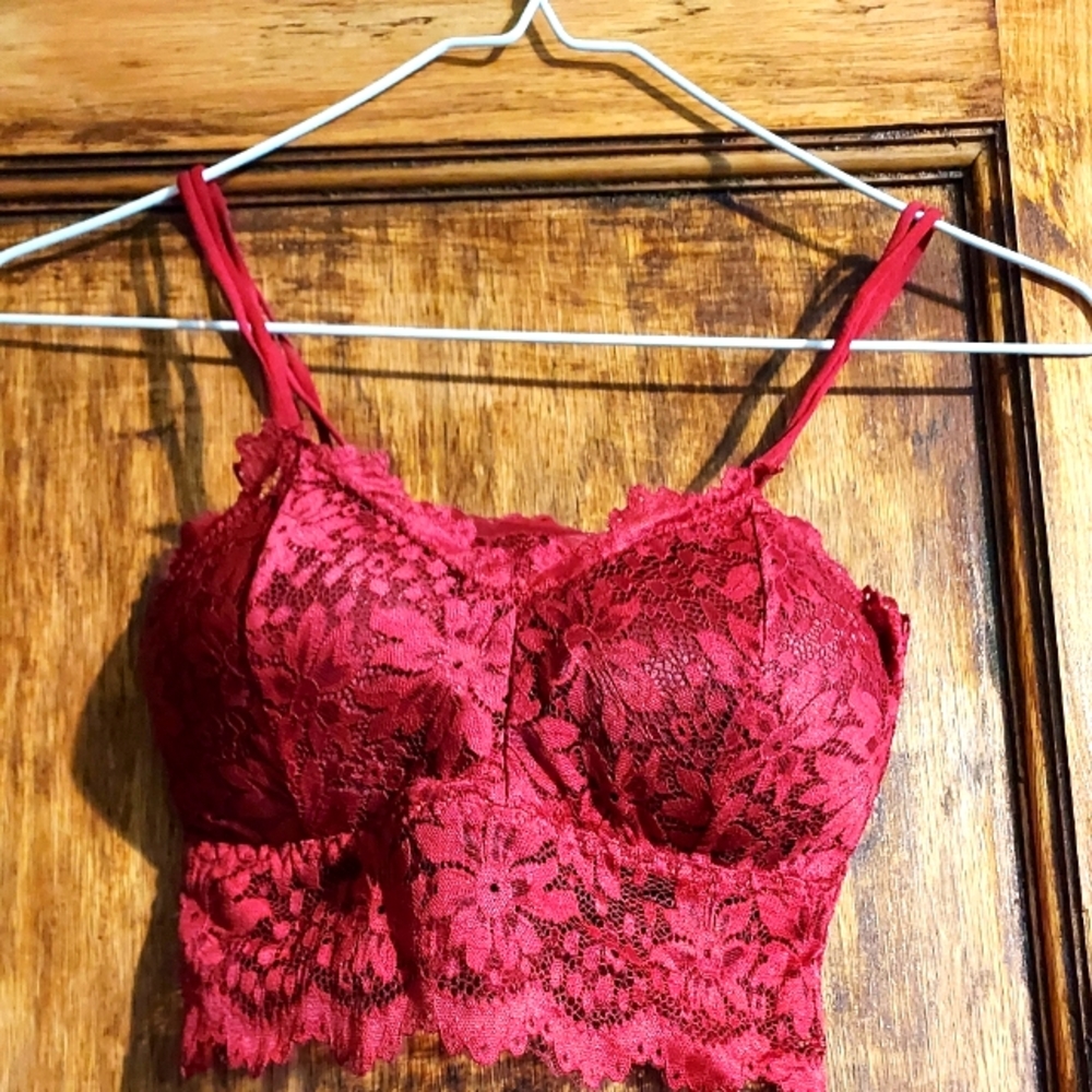 Elegant Red Lace Bralette